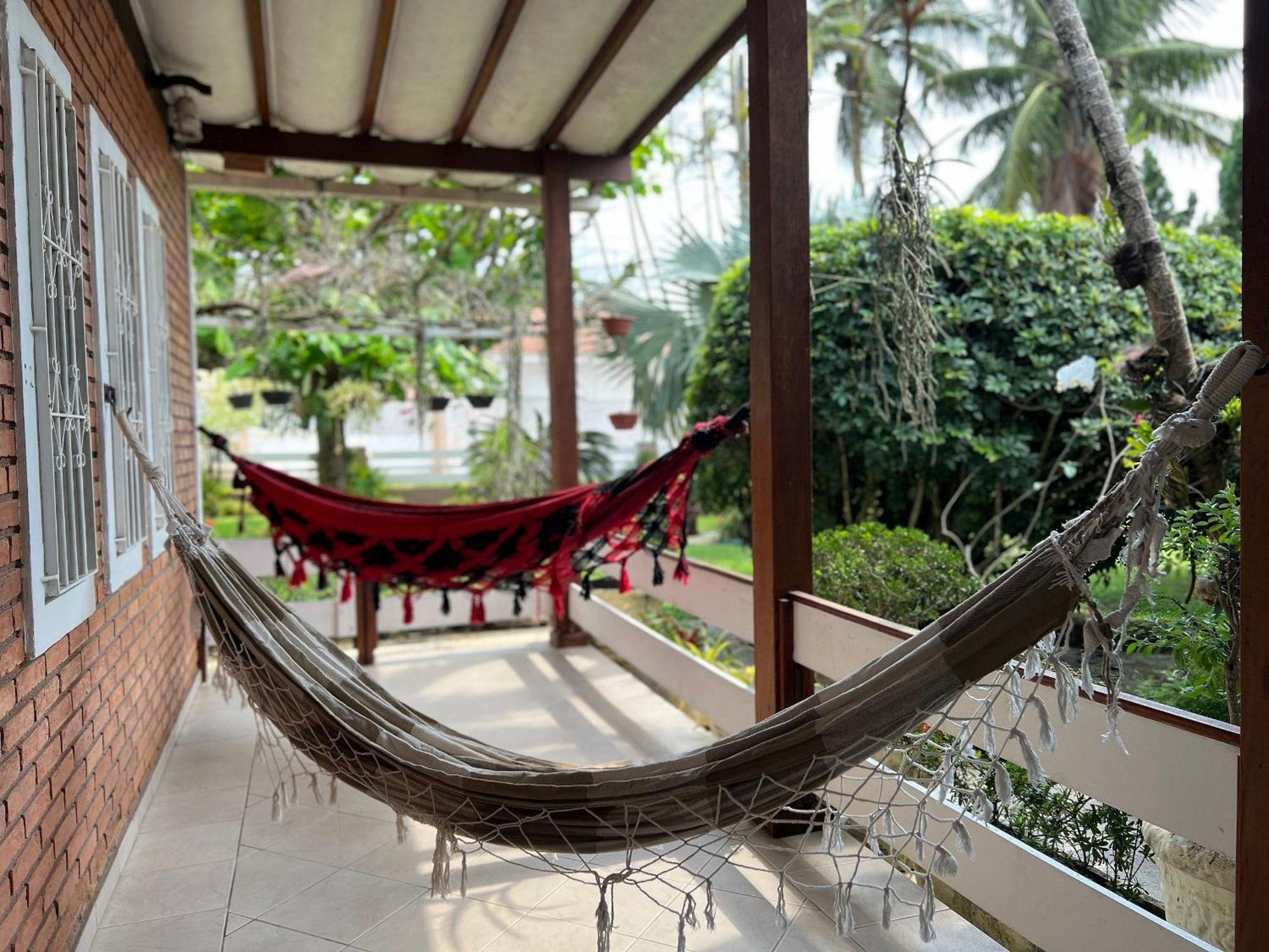 Casa Agradavel Com Piscina, A Poucos Passos Da Praia Перуиби Экстерьер фото