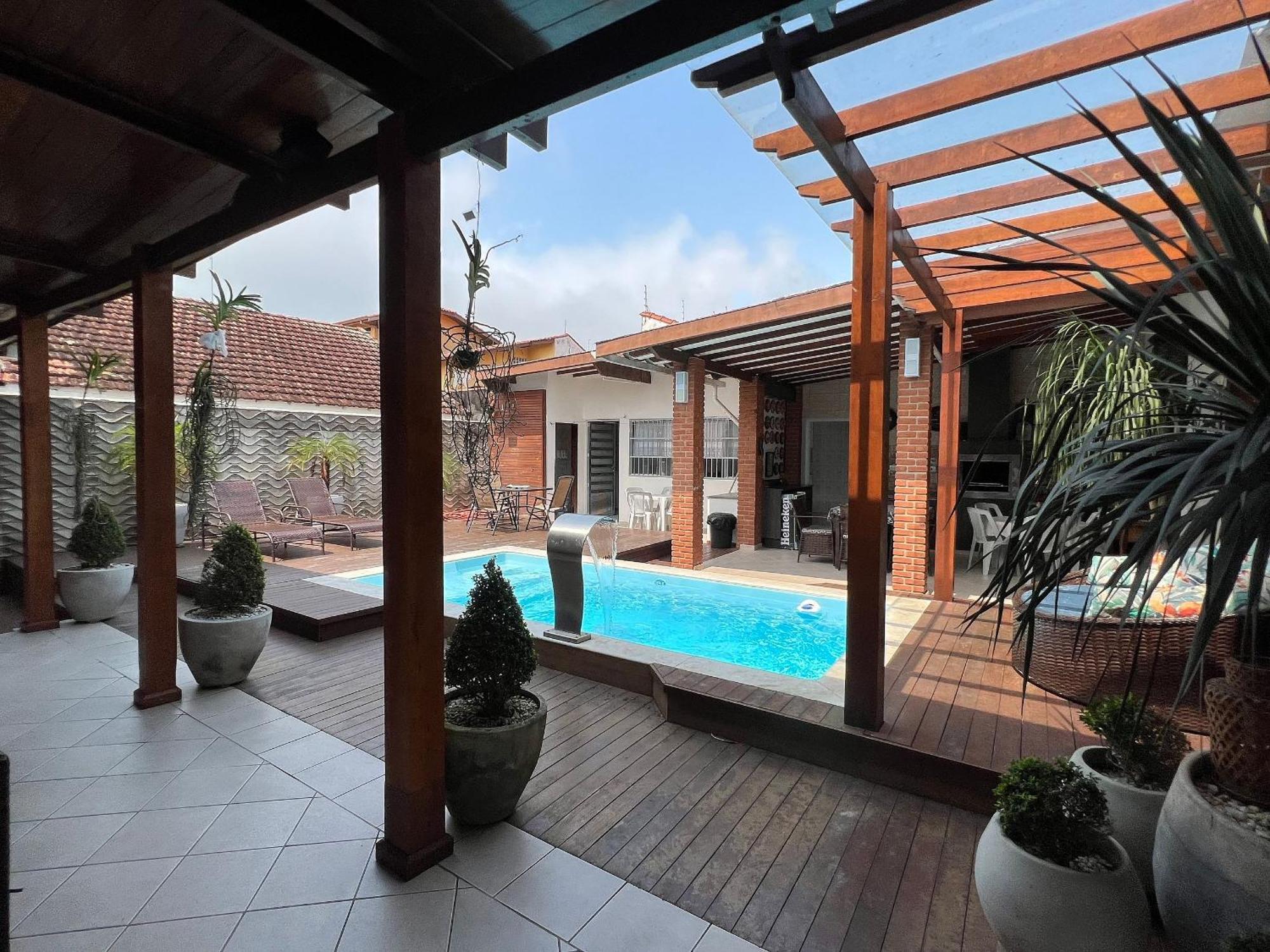 Casa Agradavel Com Piscina, A Poucos Passos Da Praia Перуиби Экстерьер фото