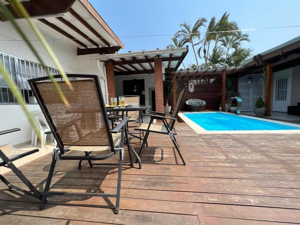 Casa Agradavel Com Piscina, A Poucos Passos Da Praia Перуиби Экстерьер фото