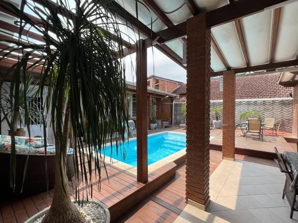 Casa Agradavel Com Piscina, A Poucos Passos Da Praia Перуиби Экстерьер фото